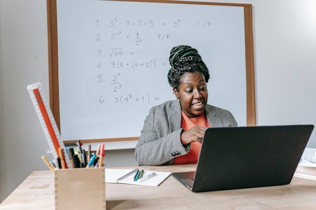 Частни уроци по математика за 6 клас - 92295 предложения