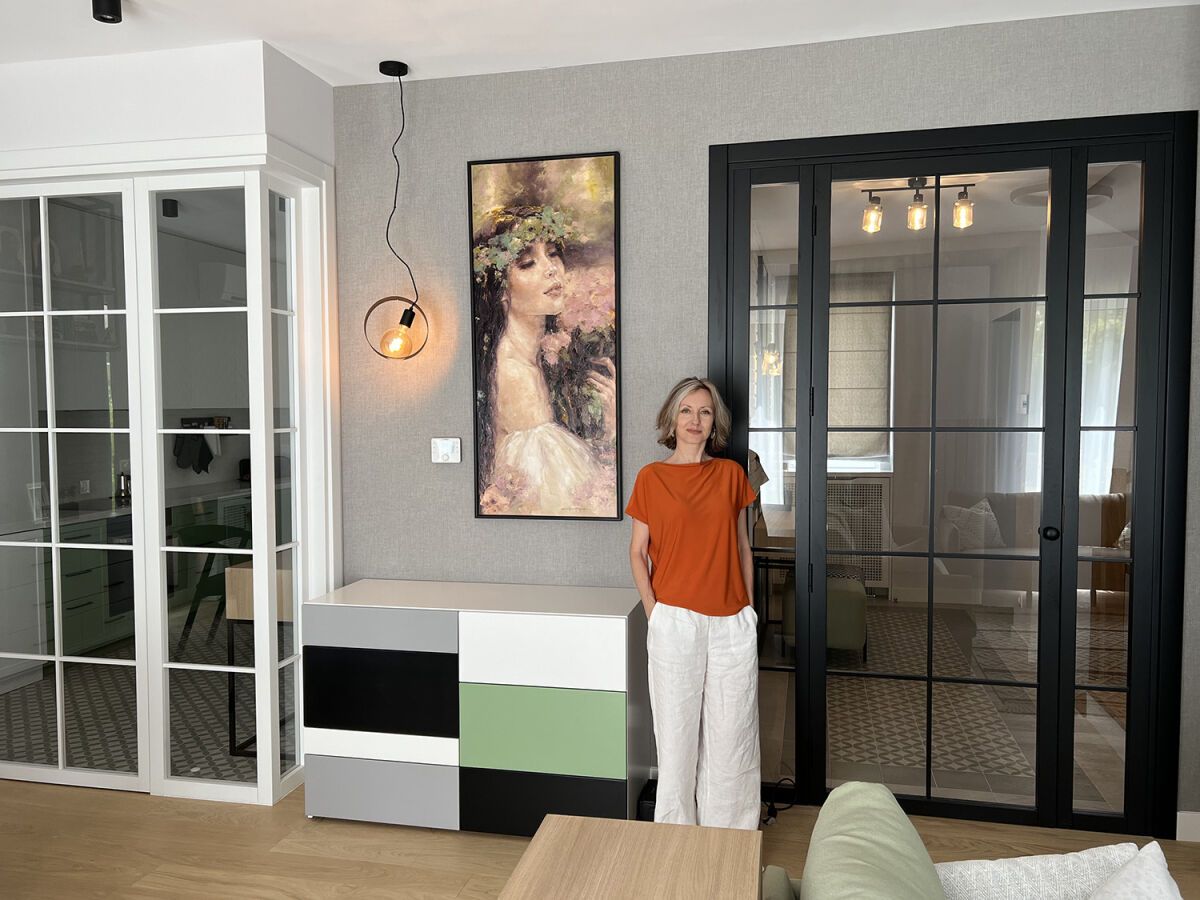 картини с женски образ - 68780 награди